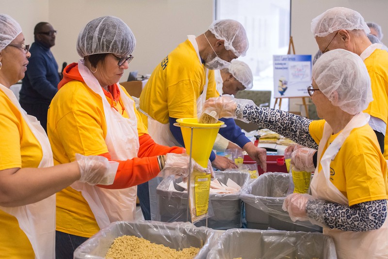 MJE-L-FEEDING THE HOMELESS-012216 (1)-L